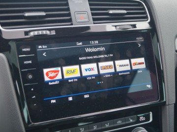 Volkswagen Golf R 2,0 TSI 310 KM DSG7 4Motion &ndash; Więcej Golfa w Golfie